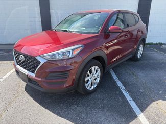 Used 2019 Hyundai Tucson SE video 1