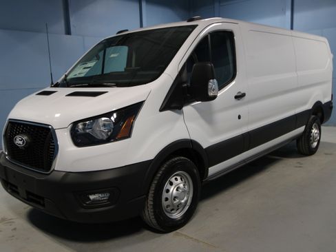 New 2026 Ford Transit 350 Low Roof AWD image 19