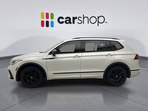 Used 2022 Volkswagen Tiguan SE R-Line FWD image 2
