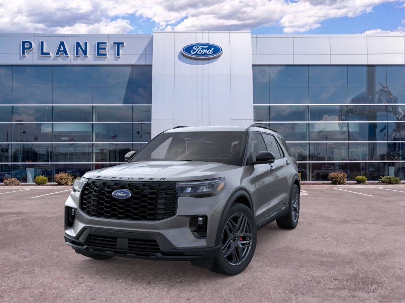 New 2026 Ford Explorer ST-Line w/ ST-Line Street Pack RWD image 2