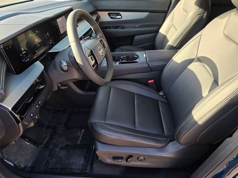 Certified 2025 Nissan Murano SL w/ Cargo Package image 12