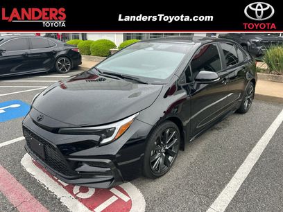 Used 2025 Toyota Corolla SE w/ Blackout Package (GST)