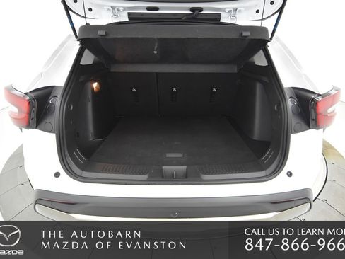 Used 2025 Chevrolet Trax ACTIV w/ Sunroof Package image 35