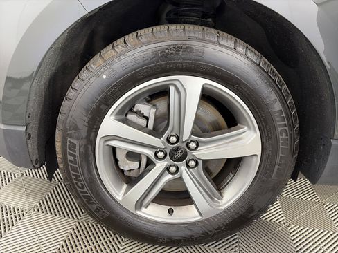 Used 2024 Ford Edge SEL w/ Convenience Package AWD/4WD image 13