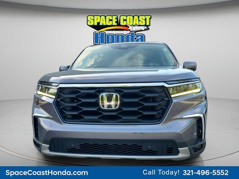 Certified 2024 Honda Pilot EX-L image 8
