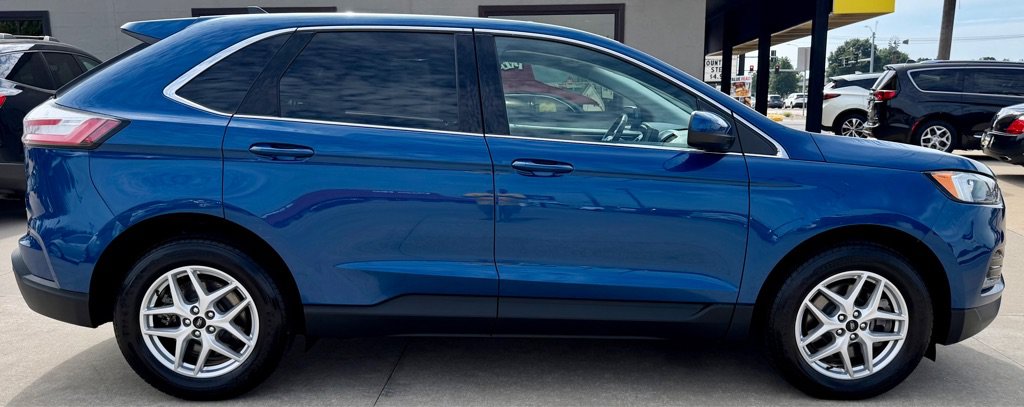 Used 2023 Ford Edge SEL AWD/4WD image 8