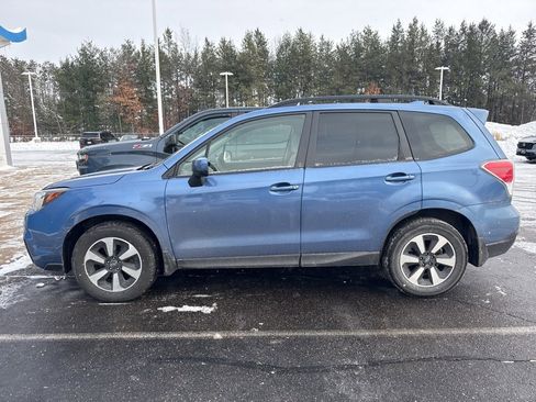 Used 2018 Subaru Forester 2.5i Premium image 3