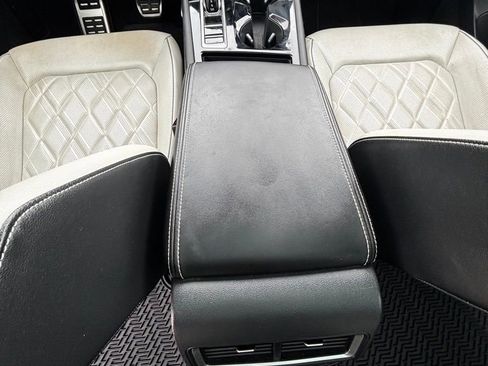 Used 2024 Volkswagen Atlas Cross Sport SEL Premium R-Line image 14