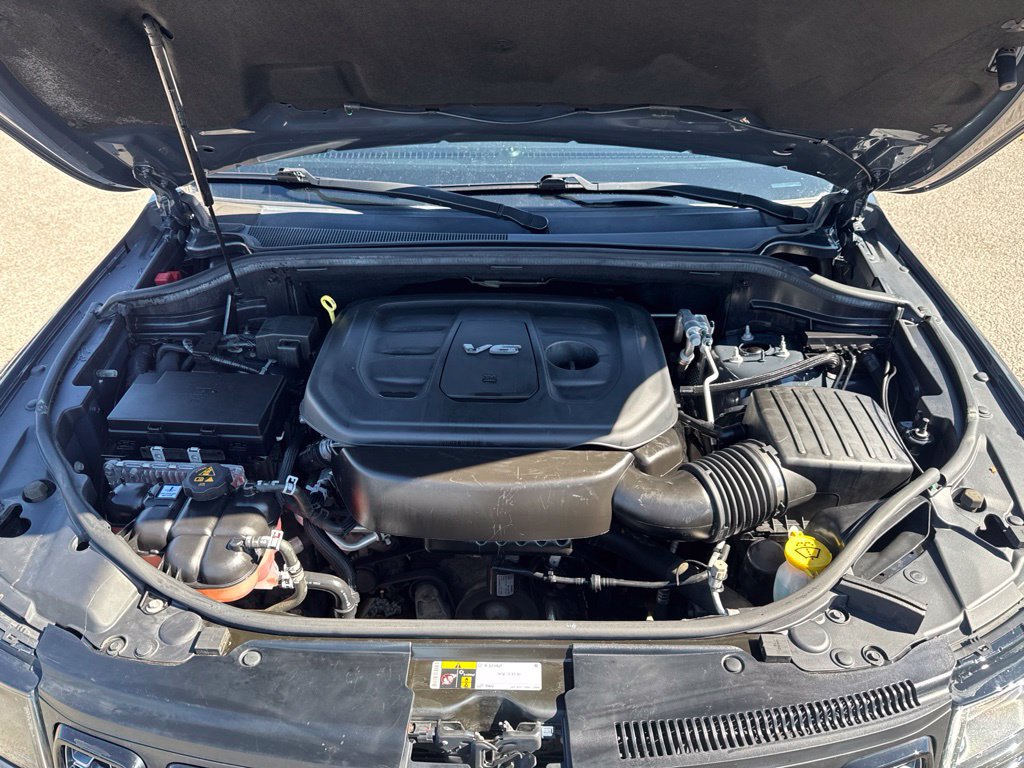 Used 2018 Jeep Grand Cherokee Altitude AWD/4WD image 8