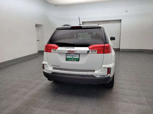 Used 2017 GMC Terrain SLE w/ Driver Alert Package I FWD image 7