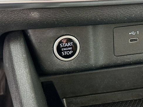 Certified 2023 Nissan Rogue SV AWD/4WD image 21
