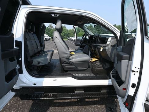 New 2025 Ford F350 XL w/ XL Chrome Package AWD/4WD image 28