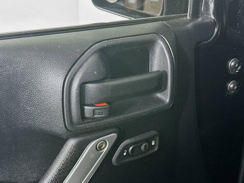 Used 2013 Jeep Wrangler Sahara w/ Connectivity Group image 23