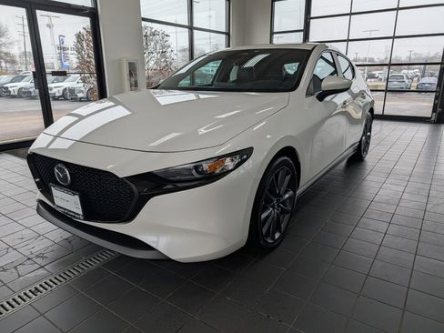 Certified 2025 MAZDA MAZDA3 s image 7