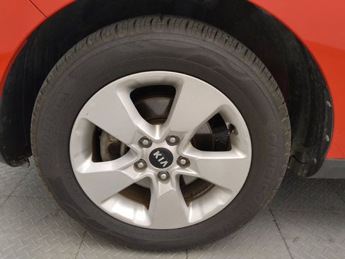 Used 2019 Kia Soul FWD image 31