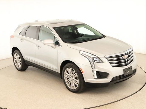Used 2019 Cadillac XT5 Premium Luxury FWD image 42