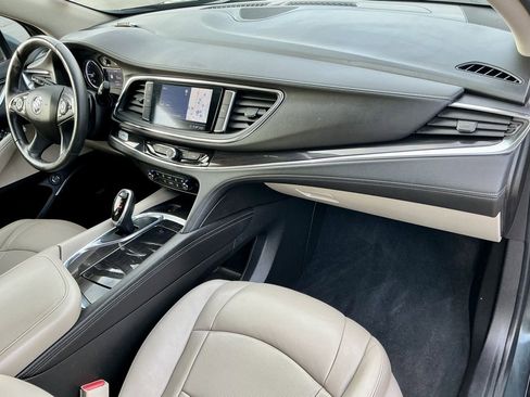 Used 2021 Buick Enclave Essence w/ Sound and Sites Package image 24