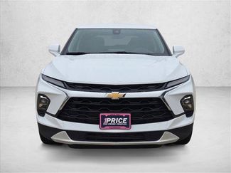 Used 2025 Chevrolet Blazer LT FWD video 2
