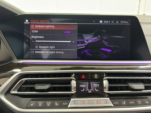 Used 2019 BMW X7 xDrive50i w/ Premium Package image 38