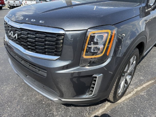 Used 2022 Kia Telluride EX w/ EX Premium Package AWD/4WD image 44