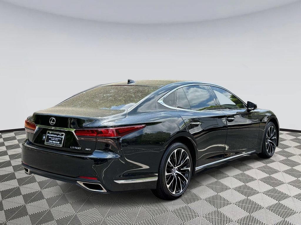Used 2023 Lexus LS 500 AWD w/ Luxury Package image 2