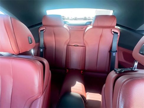 Used 2018 BMW 650i Convertible image 25