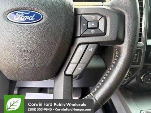 Used 2017 Ford F150 XLT w/ Equipment Group 302A Luxury AWD/4WD image 19