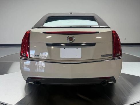 Used 2010 Cadillac CTS Luxury RWD image 5