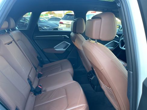 Used 2023 Audi Q3 2.0T Premium w/ Convenience Package image 36