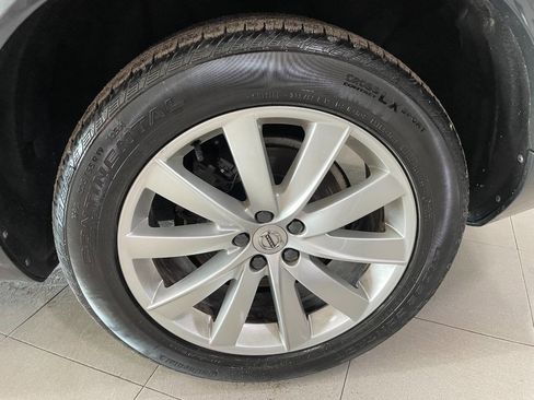 Used 2016 Volvo XC90 T6 Momentum image 11