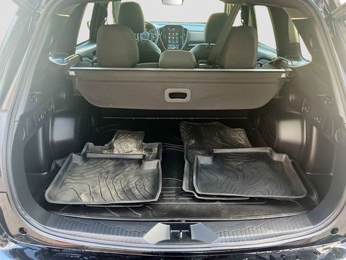 Used 2025 Subaru Forester Premium w/ Convenience Package #1 AWD/4WD image 26