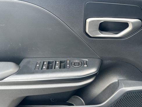 New 2026 Kia K4 FWD image 12