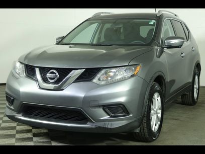 Used 2015 Nissan Rogue SV w/ SV Premium Package