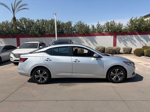 Used 2023 Nissan Sentra SV FWD image 3