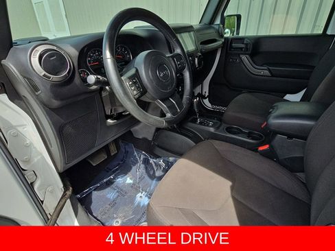 Used 2017 Jeep Wrangler Unlimited Sport AWD/4WD image 16