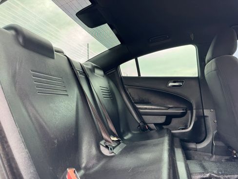 Used 2019 Dodge Charger Police RWD image 28
