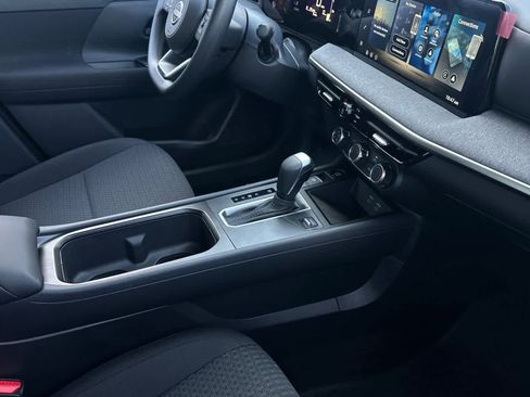 New 2026 Nissan Kicks S FWD image 19