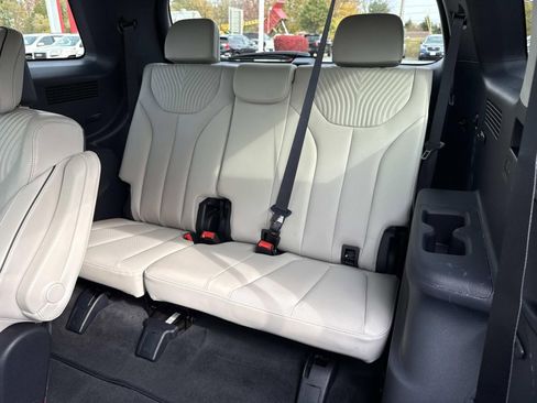 Used 2024 Hyundai Palisade Calligraphy image 28