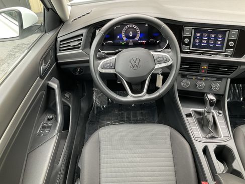 Used 2024 Volkswagen Jetta S FWD image 19