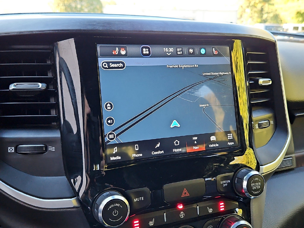 Used 2022 RAM 1500 Big Horn AWD/4WD image 16