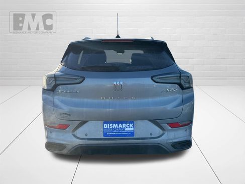 Used 2024 Buick Encore GX Avenir w/ Avenir Convenience Package AWD/4WD image 25