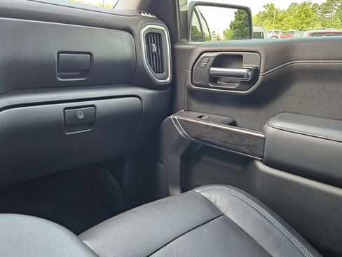 Used 2020 Chevrolet Silverado 1500 LTZ w/ LTZ Plus Package AWD/4WD image 11