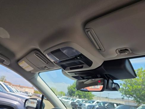 New 2026 Subaru Crosstrek 2.5i Limited w/ Crosstrek Mirror Package AWD/4WD image 9