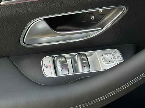 New 2025 Mercedes-Benz GLS 580 4MATIC image 23