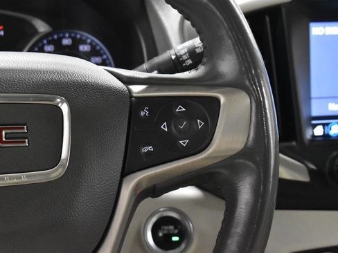 Used 2020 GMC Terrain Denali w/ Denali Premium Package image 9