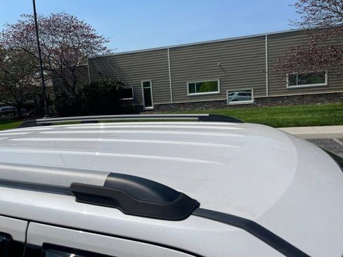 Used 2013 Ford Explorer XLT image 16