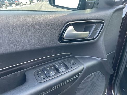 Used 2024 Dodge Durango SXT image 18
