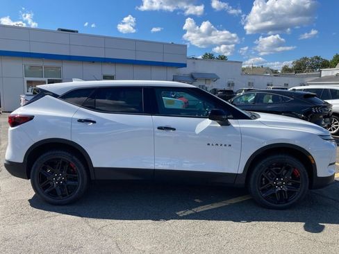 New 2025 Chevrolet Blazer LT w/ Redline Edition image 8