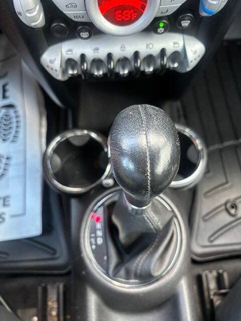 Used 2010 MINI Cooper S FWD image 5
