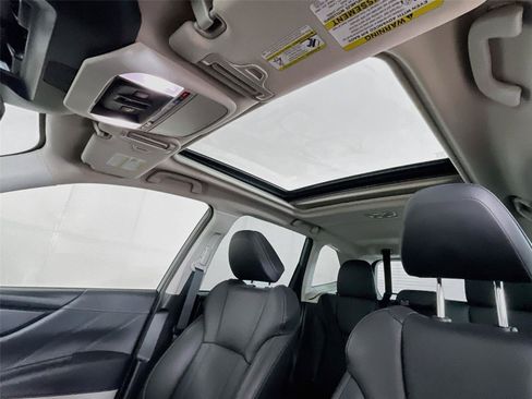 Used 2023 Subaru Forester Limited AWD/4WD image 12